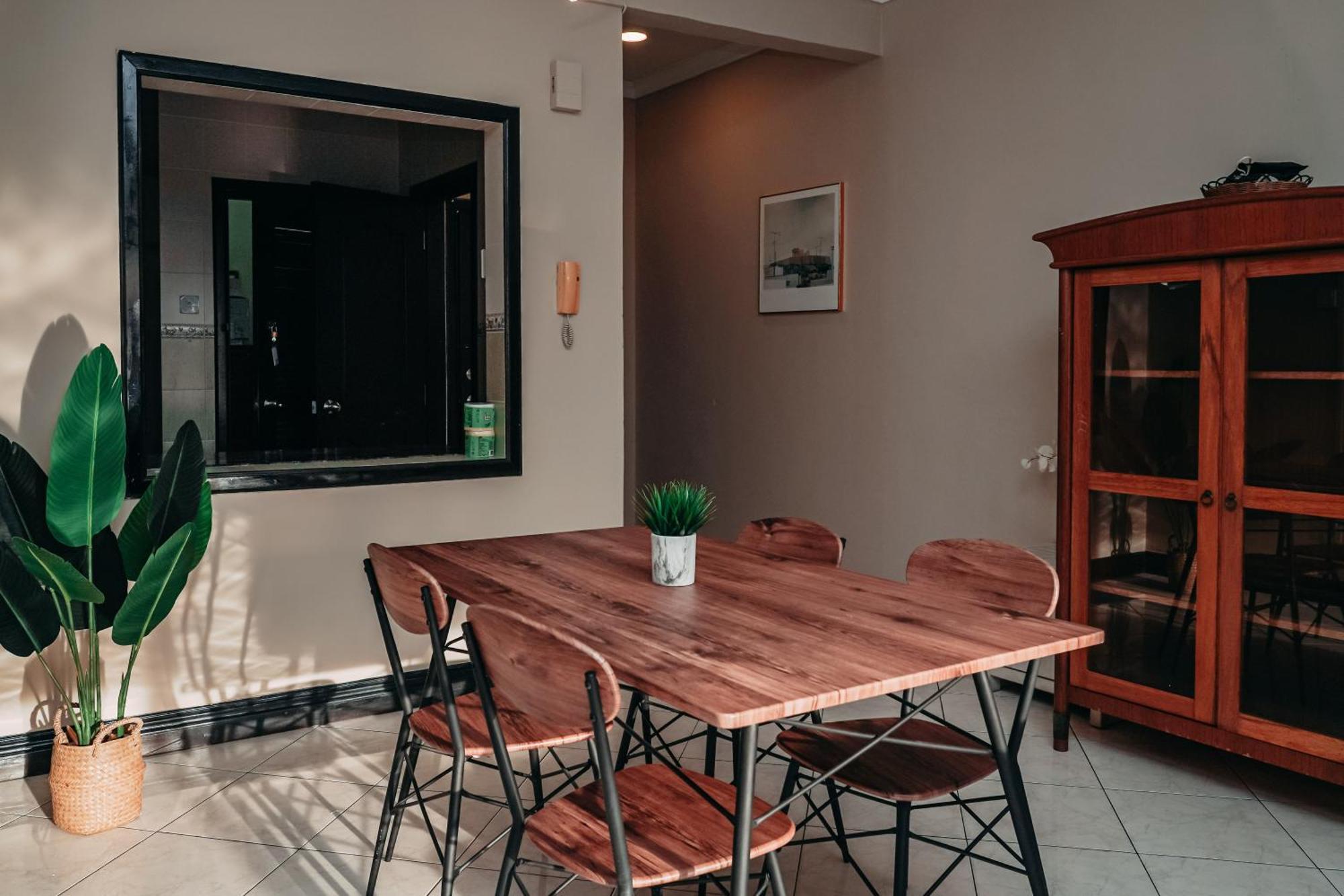 Gee Homestay Кота-Кинабалу Экстерьер фото